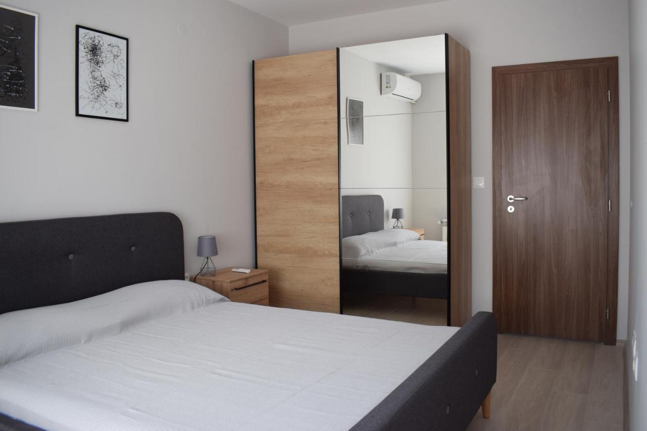 Pirotska 47 Apartment Софія Екстер'єр фото